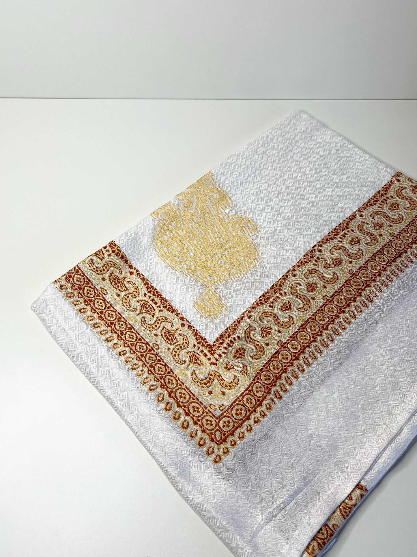 Pure White Premium Shemagh